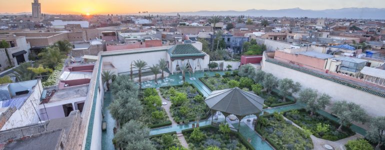 5-astuces-pour-etre-au-plus-proche-de-lart-dans-la-ville-ocre